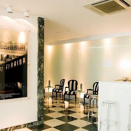 Hotell Florida 4*